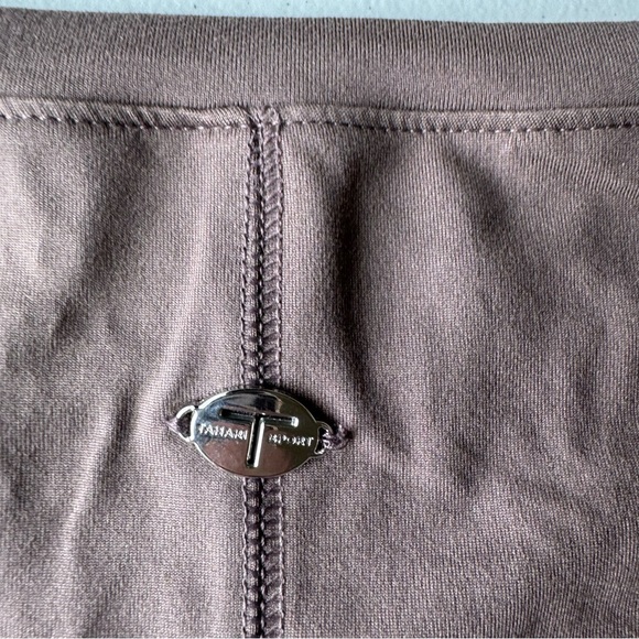 Tahari Sport NWT Long Sleeve Shirt | Size 2X - Picture 8 of 8